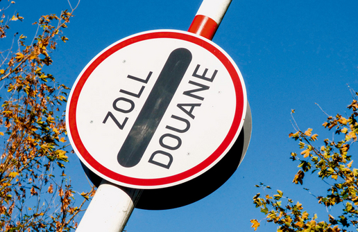 Symbolbild Zollschranke